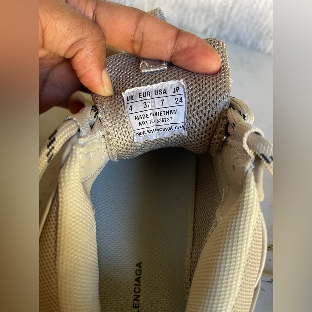 Balenciaga Woman Shoe